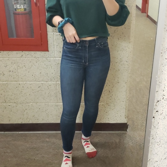 High waisted Hollister skinny jeans - Picture 4 of 5